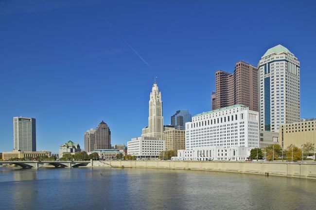 Floor Mat Service and Rug Rentals in Columbus, Ohio for Automotive, Restaurants, Industrial, Retail, Gyms, Spas and More